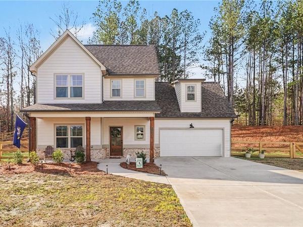 1135 Awenasa Drive, Villa Rica, GA 30180