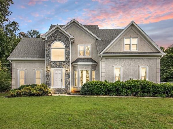 280 Northcrest Drive , Newnan, GA 30265