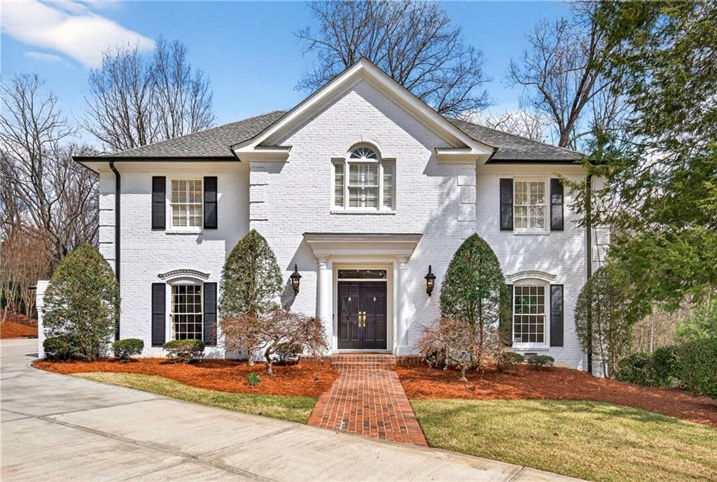 635 Idlewood Drive, Atlanta, GA 30327 Main Photo