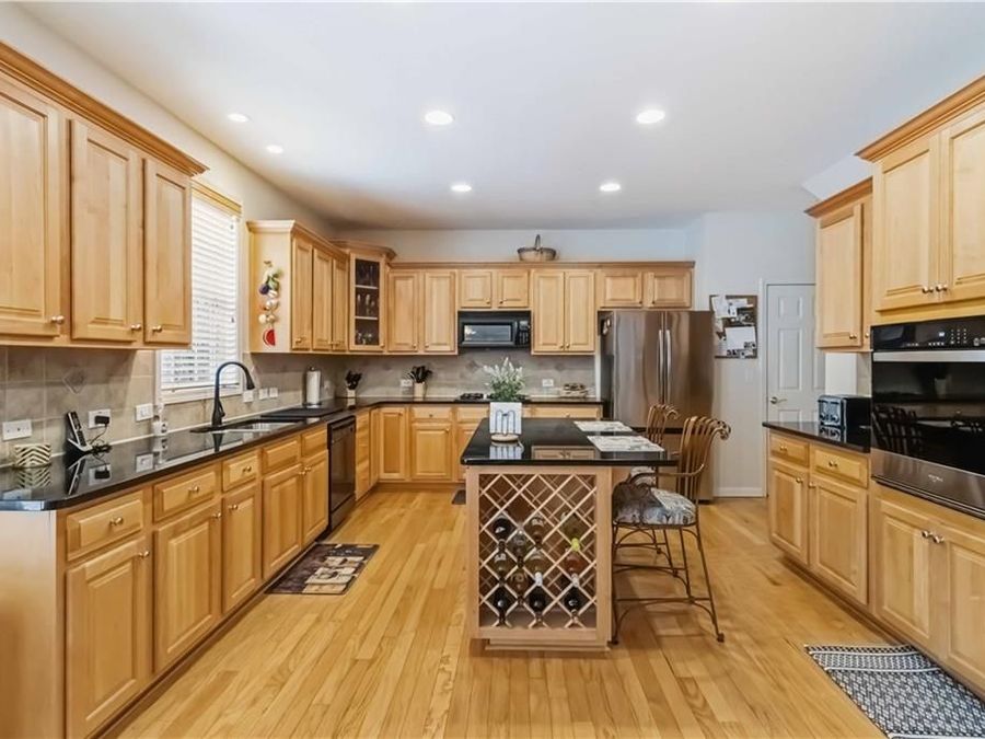 Property Image 12
