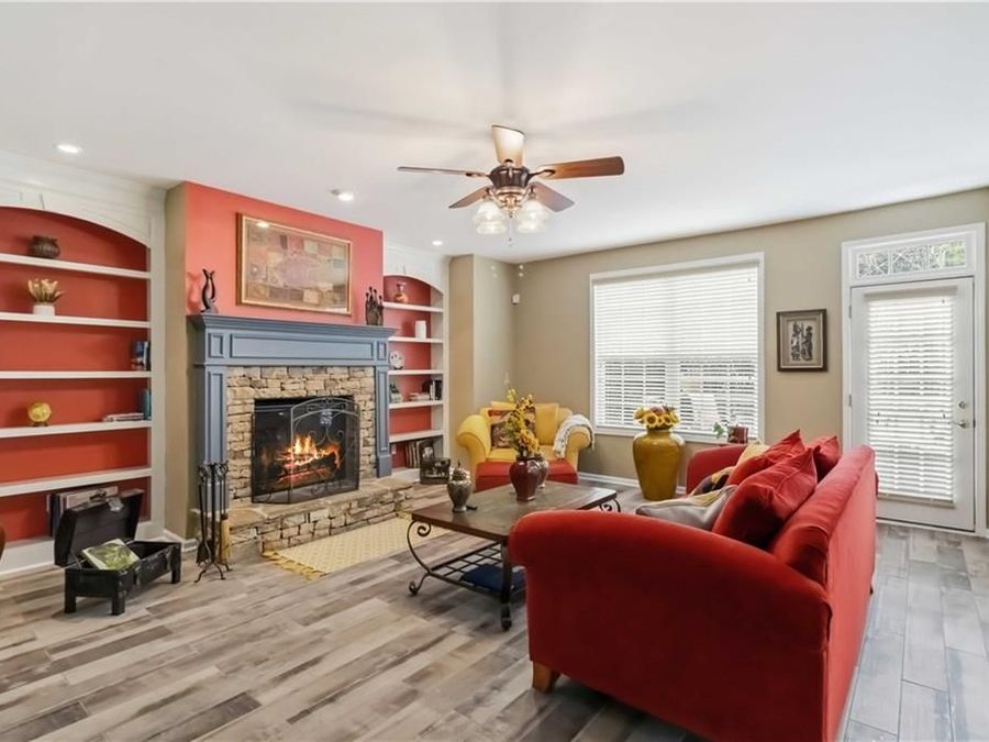 Property Image 9