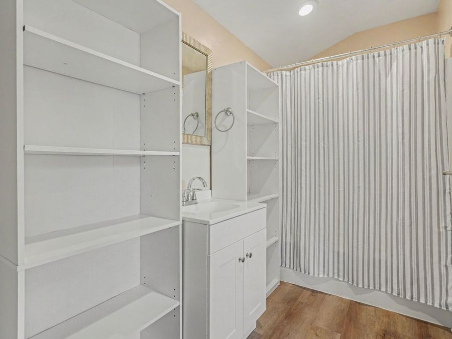 Property Image 78