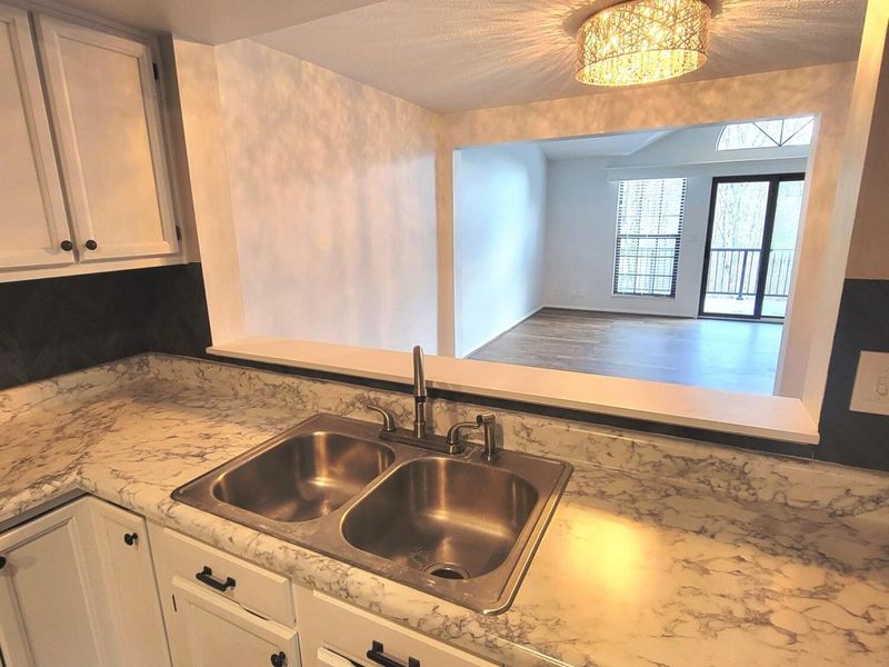 1608 Shady Cove Lane, Florence, KY 41042 Photo 5