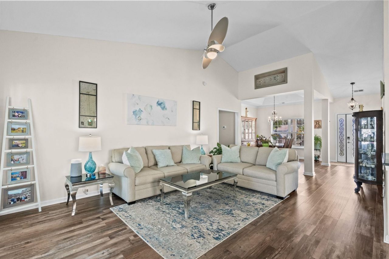 1432 Winged Foot Ct. Photo 12