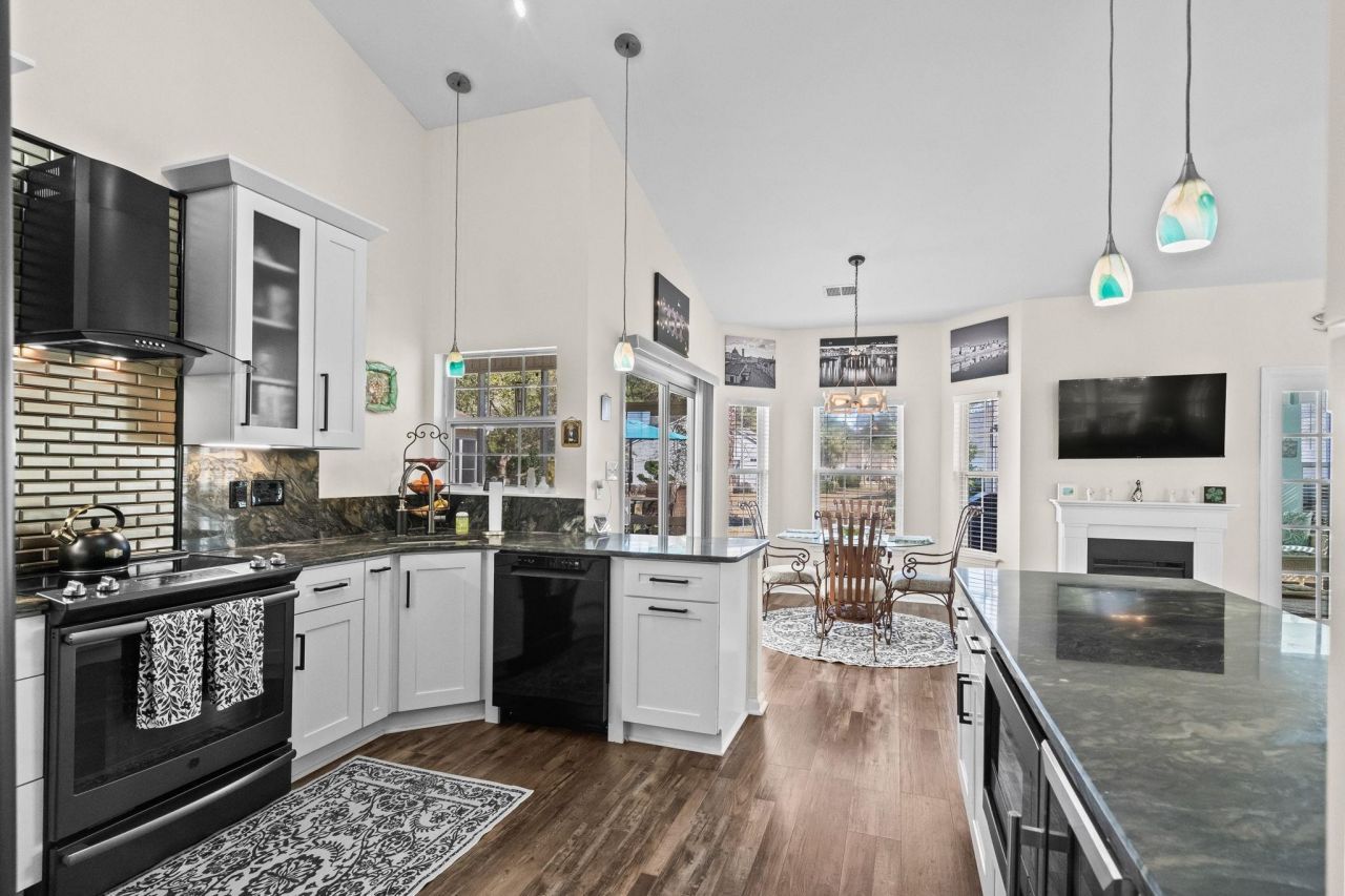 1432 Winged Foot Ct. Photo 22