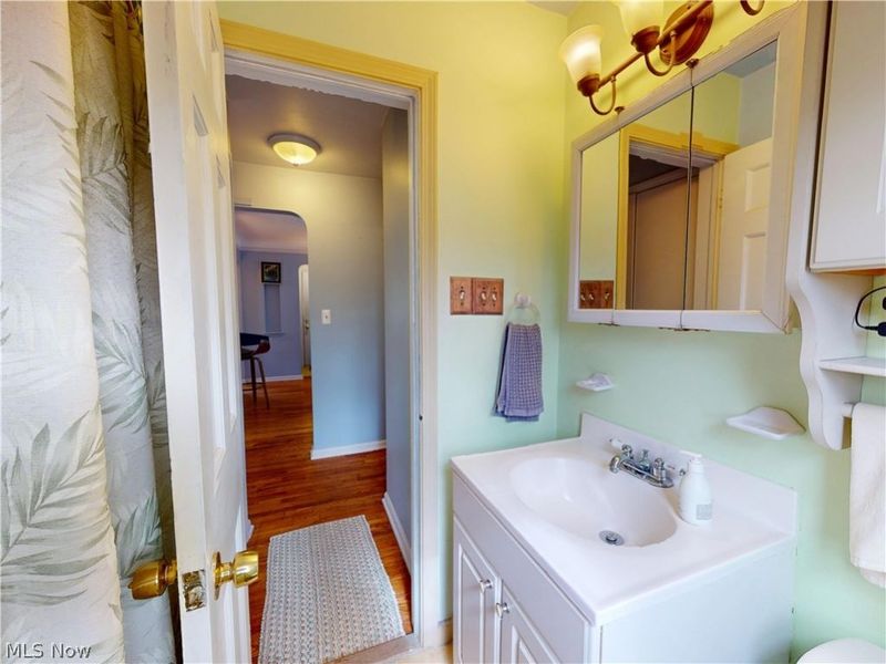 4142 Eastway Road, South Euclid, OH 44121 Photo 16