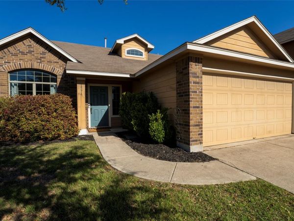 1576 Twin CV, Kyle, TX 78640