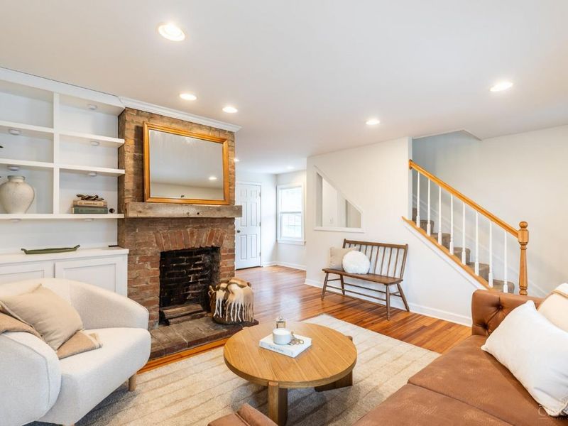 463 Stanley Avenue, Cincinnati, OH 45226 Photo 4