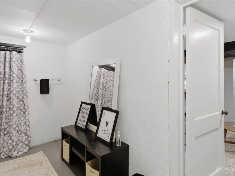 5961 Lawrence Road, Green Township, OH 45248 Photo 30