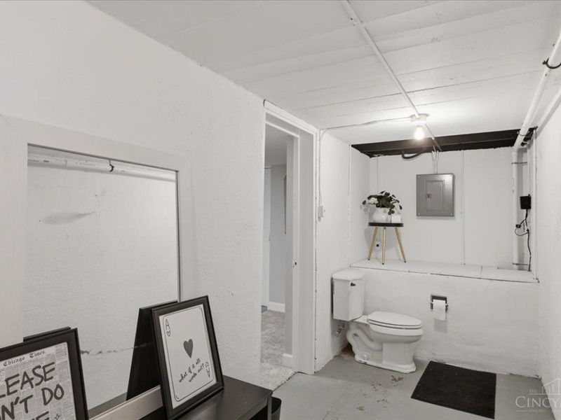 5961 Lawrence Road, Green Township, OH 45248 Photo 31