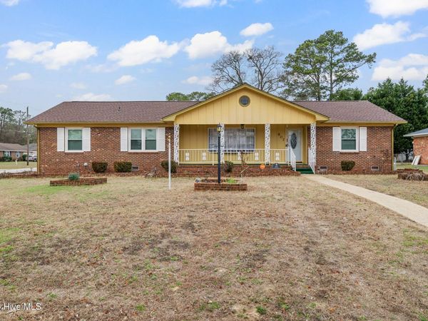 607 Bedford Road, Fayetteville, NC 28303