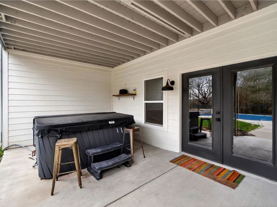 Property Image 38