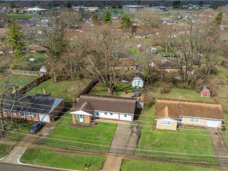 1182 Bellbrook Avenue, Xenia, OH 45385 Photo 2