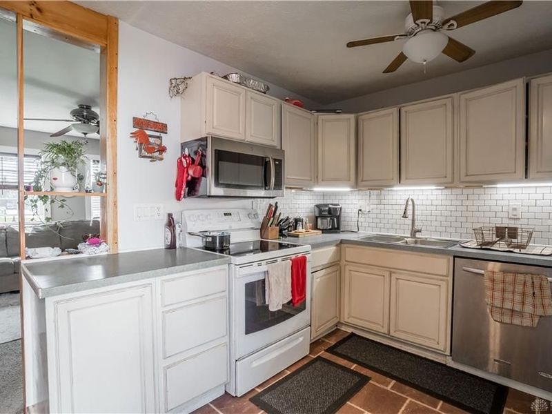 1182 Bellbrook Avenue, Xenia, OH 45385 Photo 7