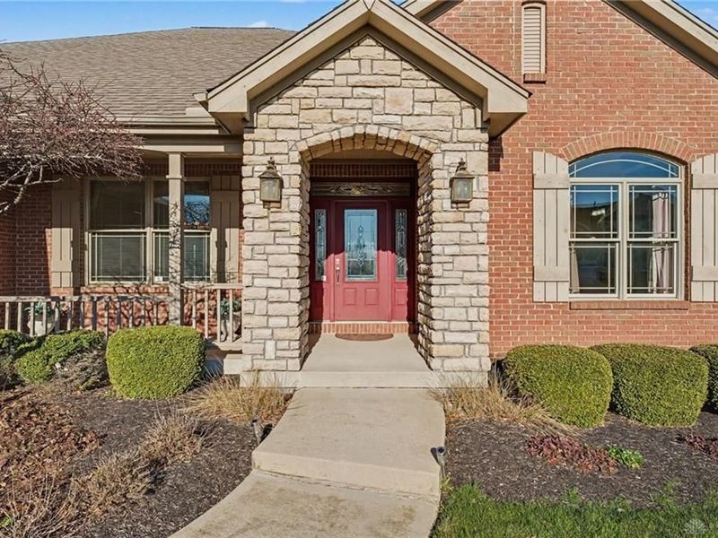 640 Sedgwick Way, Troy, OH 45373 Photo 2