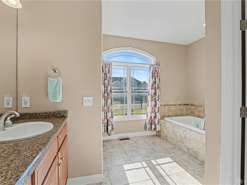 640 Sedgwick Way, Troy, OH 45373 Photo 31