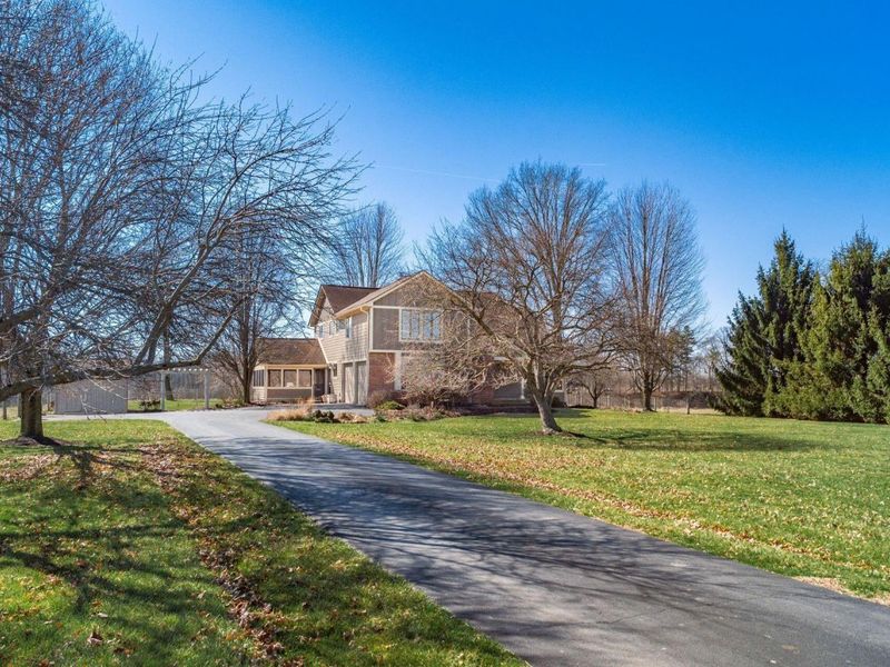 4784 Baker Road, Delaware, OH 43015 Photo 2