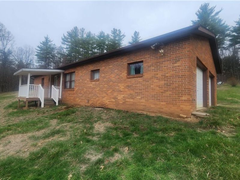 52708 Township Road 170, Fresno, OH 43824 Photo 3