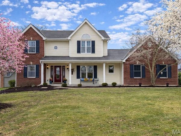 4 Rudder Court, Lake St Louis, MO 63367