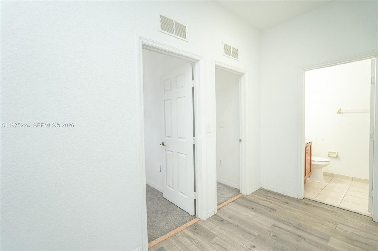 14046 SW 49th St , Unit 16, Miramar, FL 33027 Photo