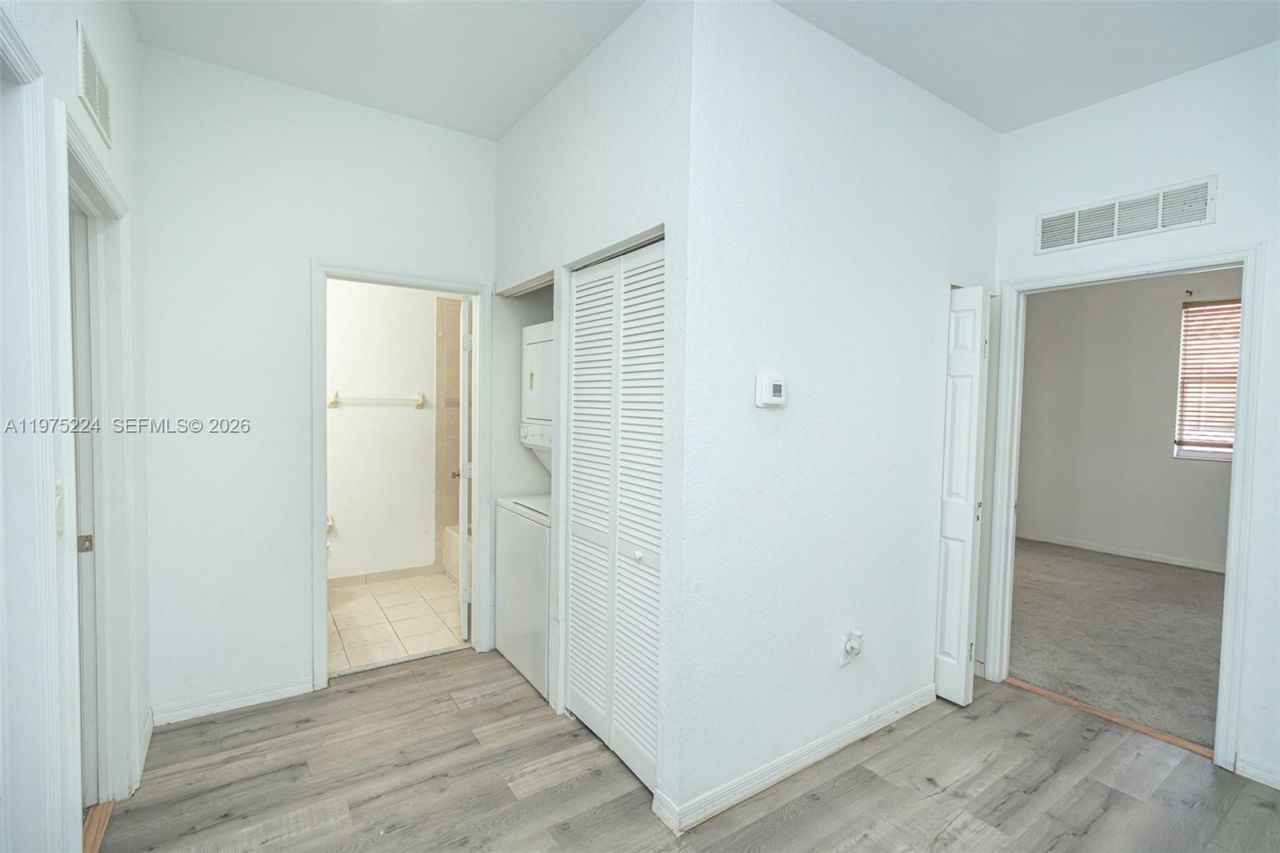 14046 SW 49th St , Unit 16, Miramar, FL 33027 Photo