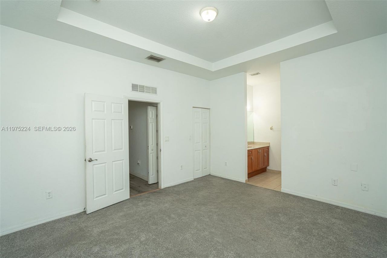14046 SW 49th St , Unit 16, Miramar, FL 33027 Photo
