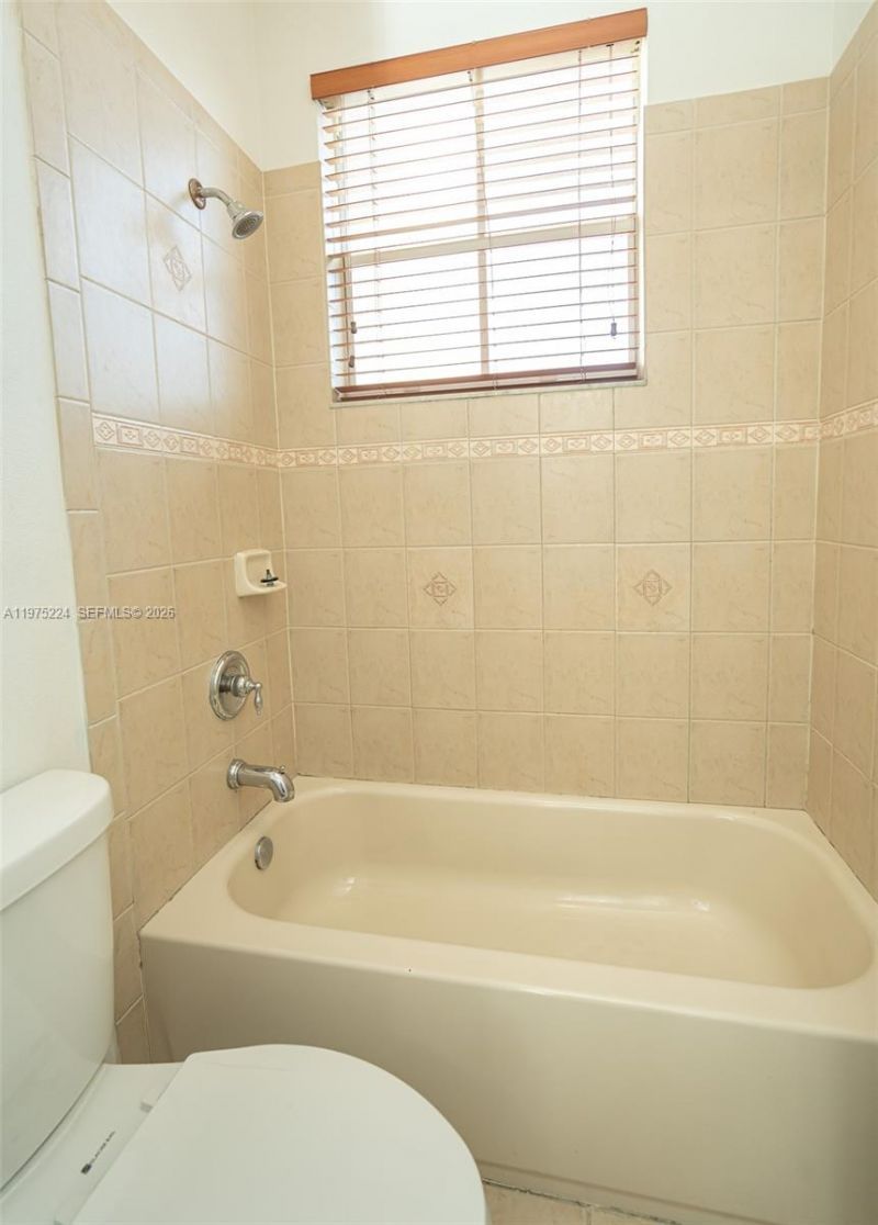14046 SW 49th St, Unit 16, Miramar, FL 33027 Photo
