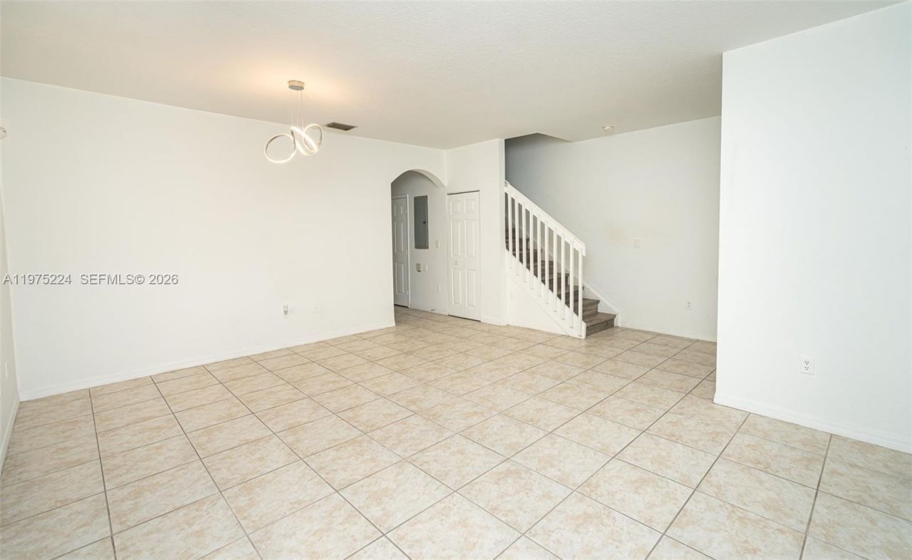 14046 SW 49th St , Unit 16, Miramar, FL 33027 Photo