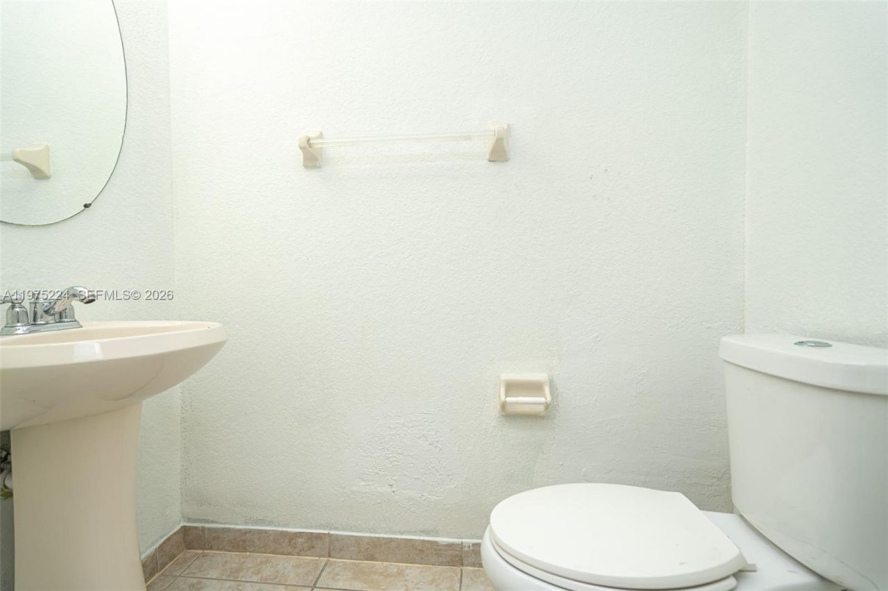 14046 SW 49th St, Unit 16, Miramar, FL 33027 Photo