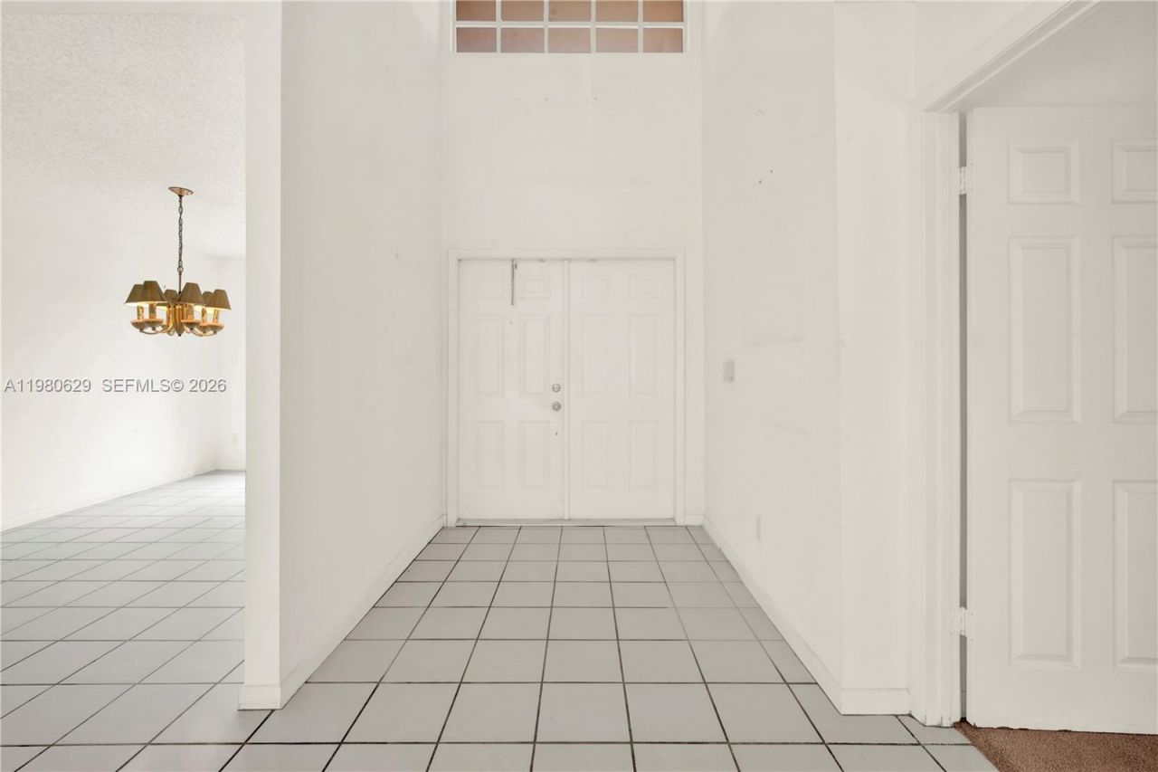 21232 SW 94th Ct, Cutler Bay, FL 33189 Photo