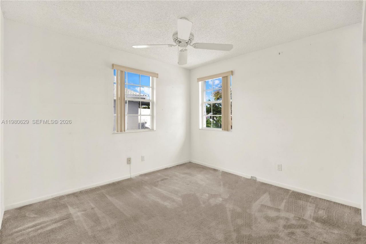 21232 SW 94th Ct, Cutler Bay, FL 33189 Photo