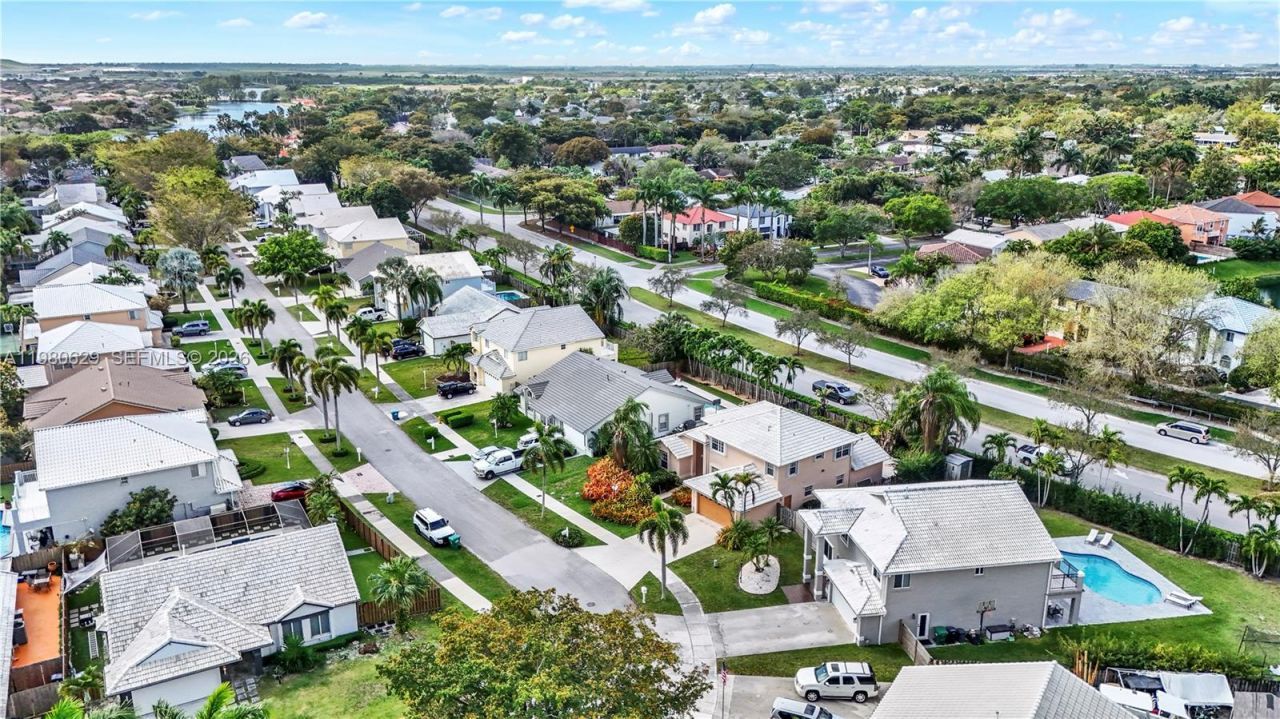 21232 SW 94th Ct, Cutler Bay, FL 33189 Photo