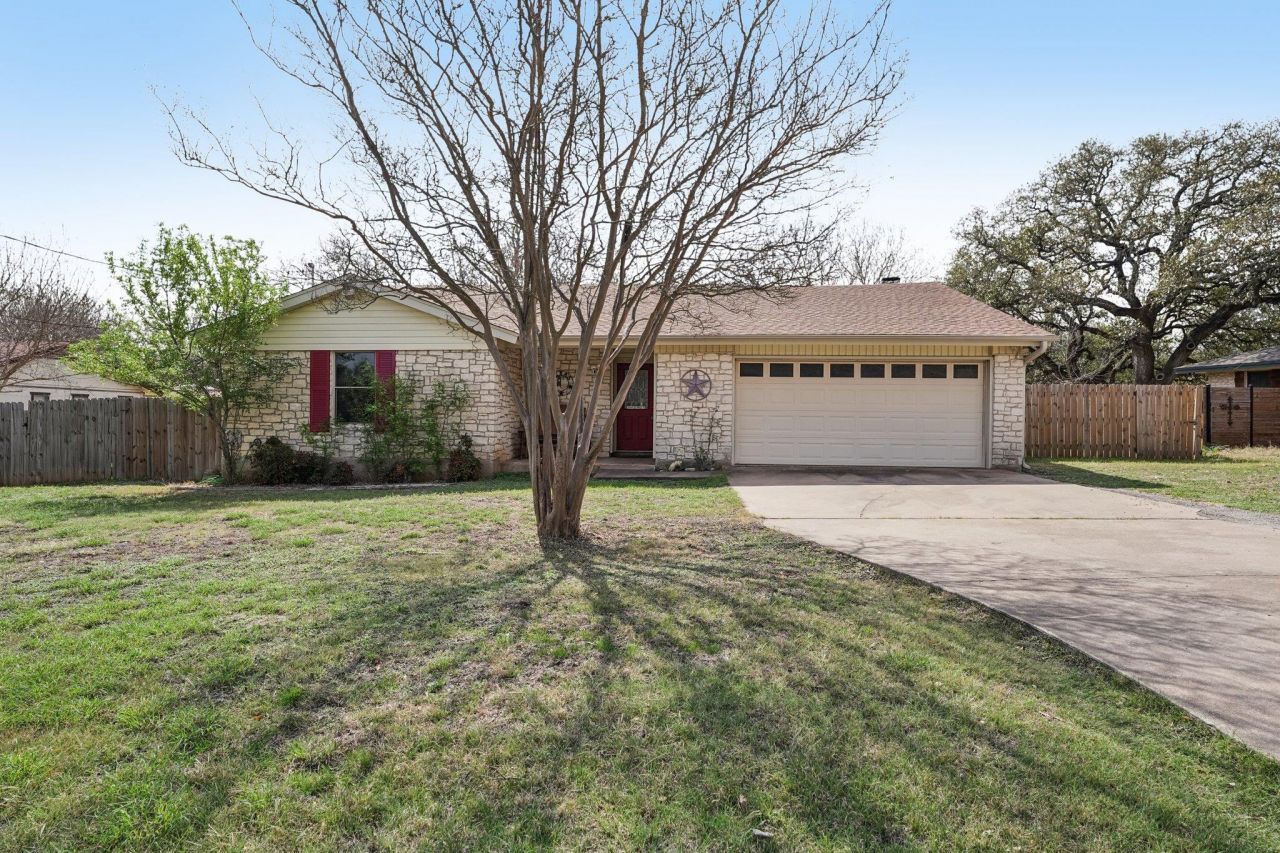 1121 Bootys Crossing Rd, Georgetown, TX 78628 Main Photo