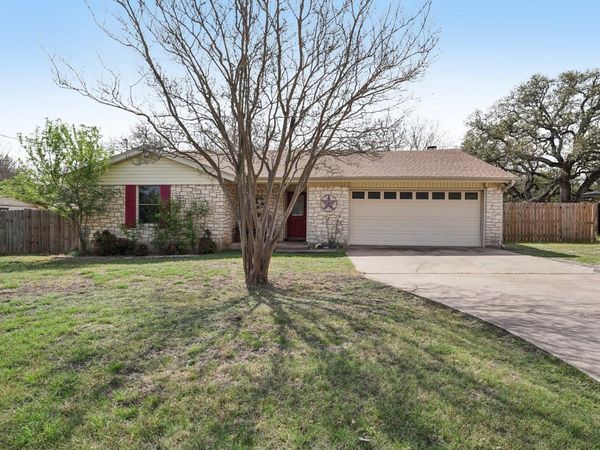 1121 Bootys Crossing RD, Georgetown, TX 78628