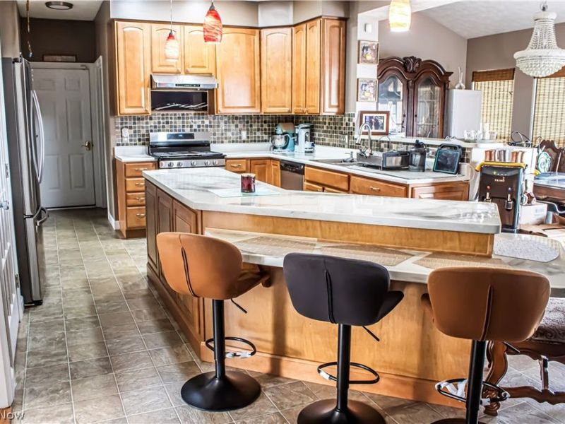 4125 Southwyck Road, Uniontown, OH 44685 Photo 5