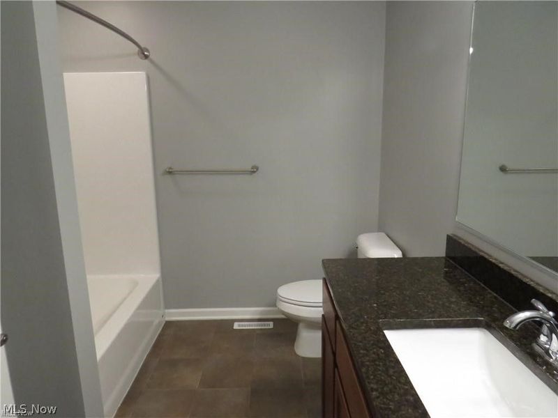 1733 Blase Nemeth Road, Painesville, OH 44077 Photo 4