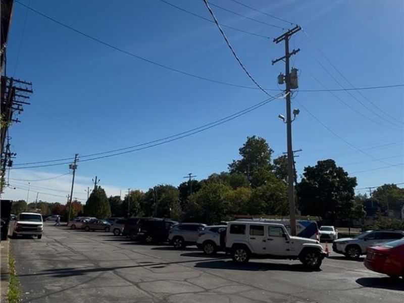 5644 Broadway Avenue, Unit 203, Cleveland, OH 44127 Photo 11