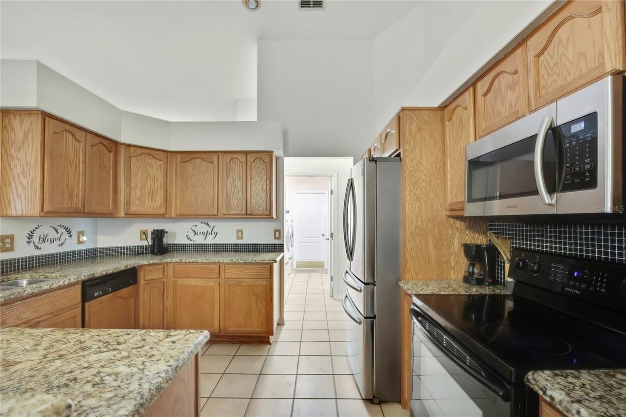 340 E Savoy Street, Lecanto, FL 34461 Photo