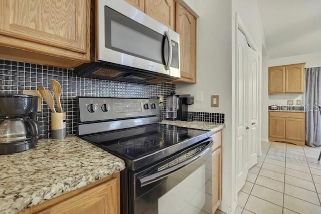 340 E Savoy Street, Lecanto, FL 34461 Photo