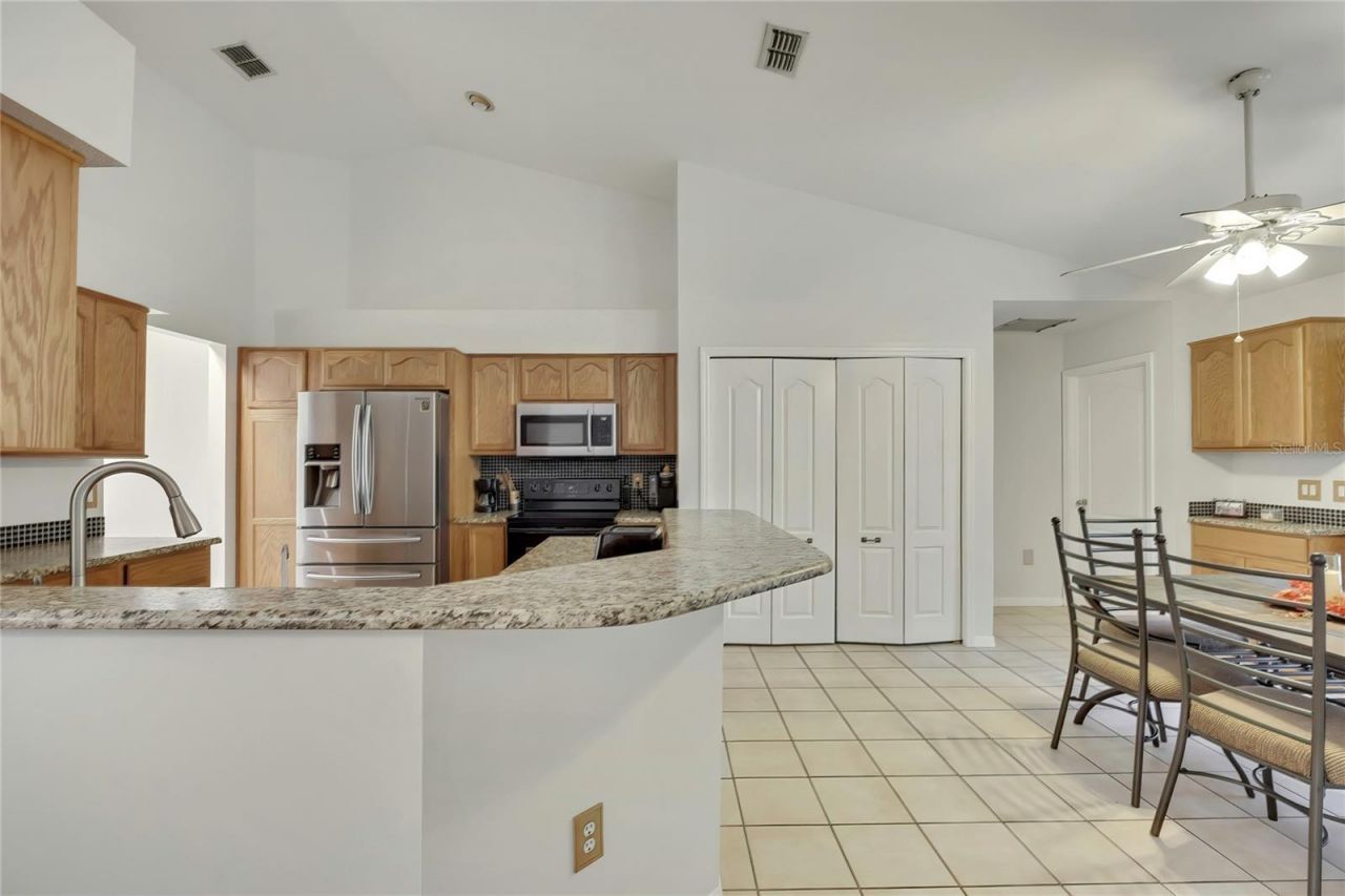 340 E Savoy Street, Lecanto, FL 34461 Photo