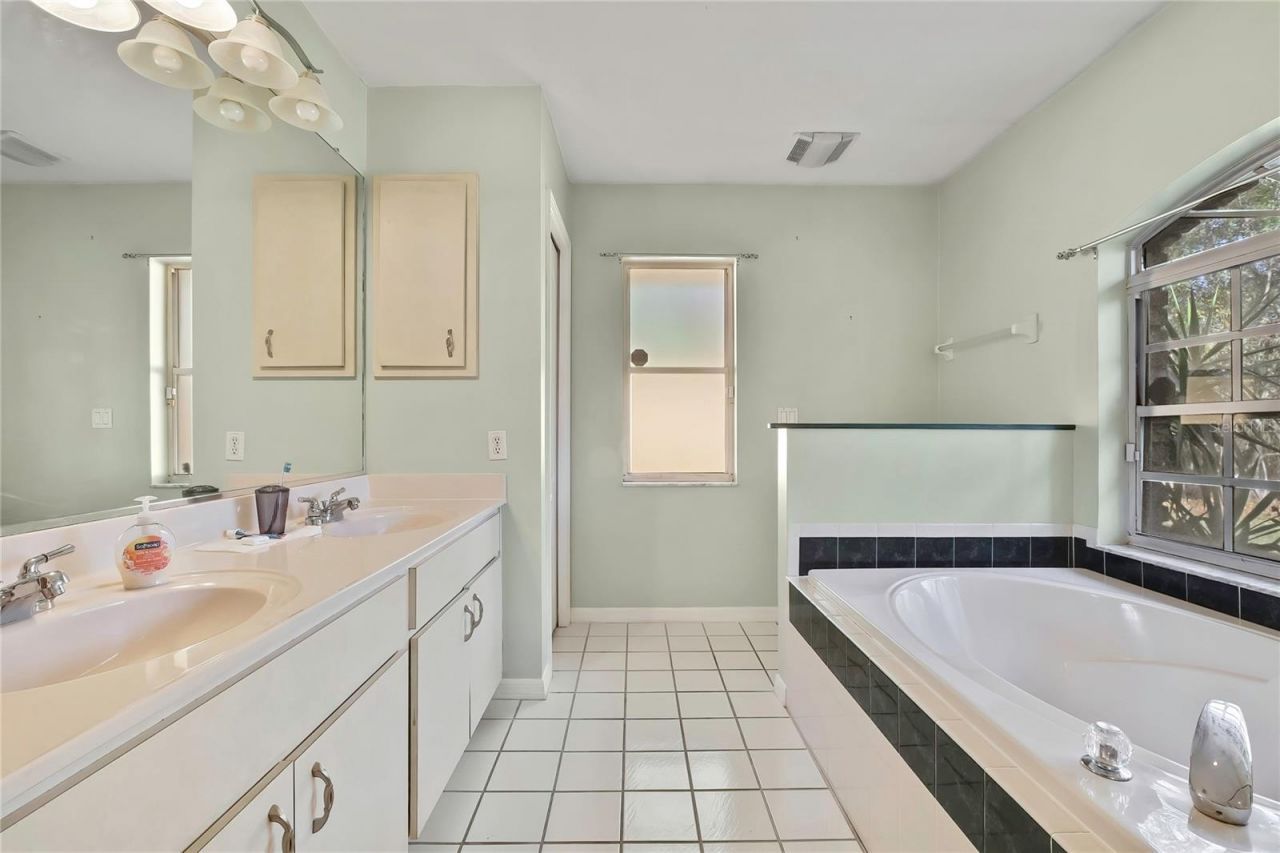 340 E Savoy Street, Lecanto, FL 34461 Photo