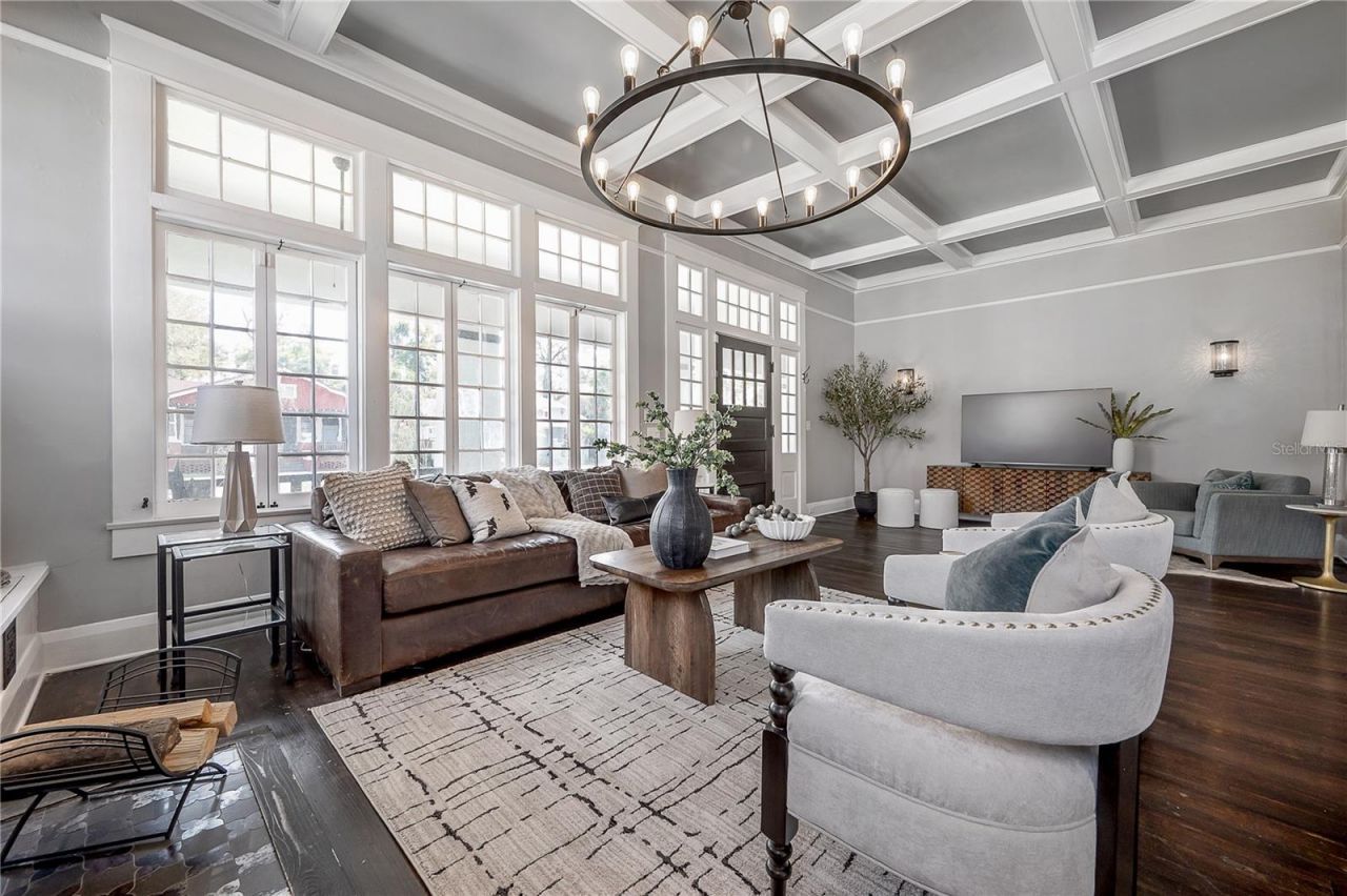 5608 N Seminole Avenue, Tampa, FL 33604 Photo