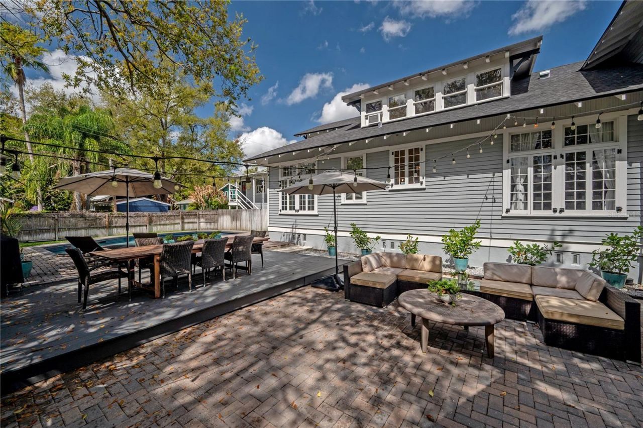 5608 N Seminole Avenue, Tampa, FL 33604 Photo