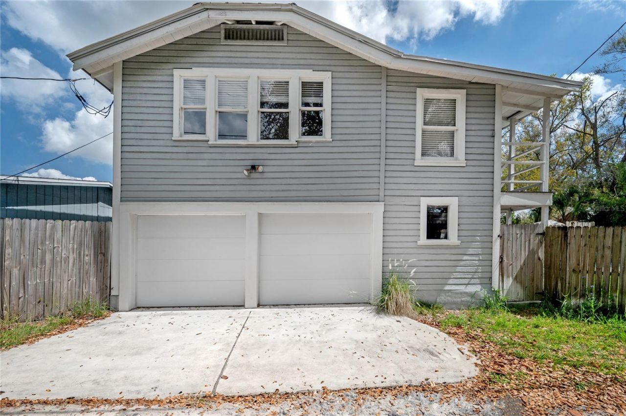 5608 N Seminole Avenue, Tampa, FL 33604 Photo