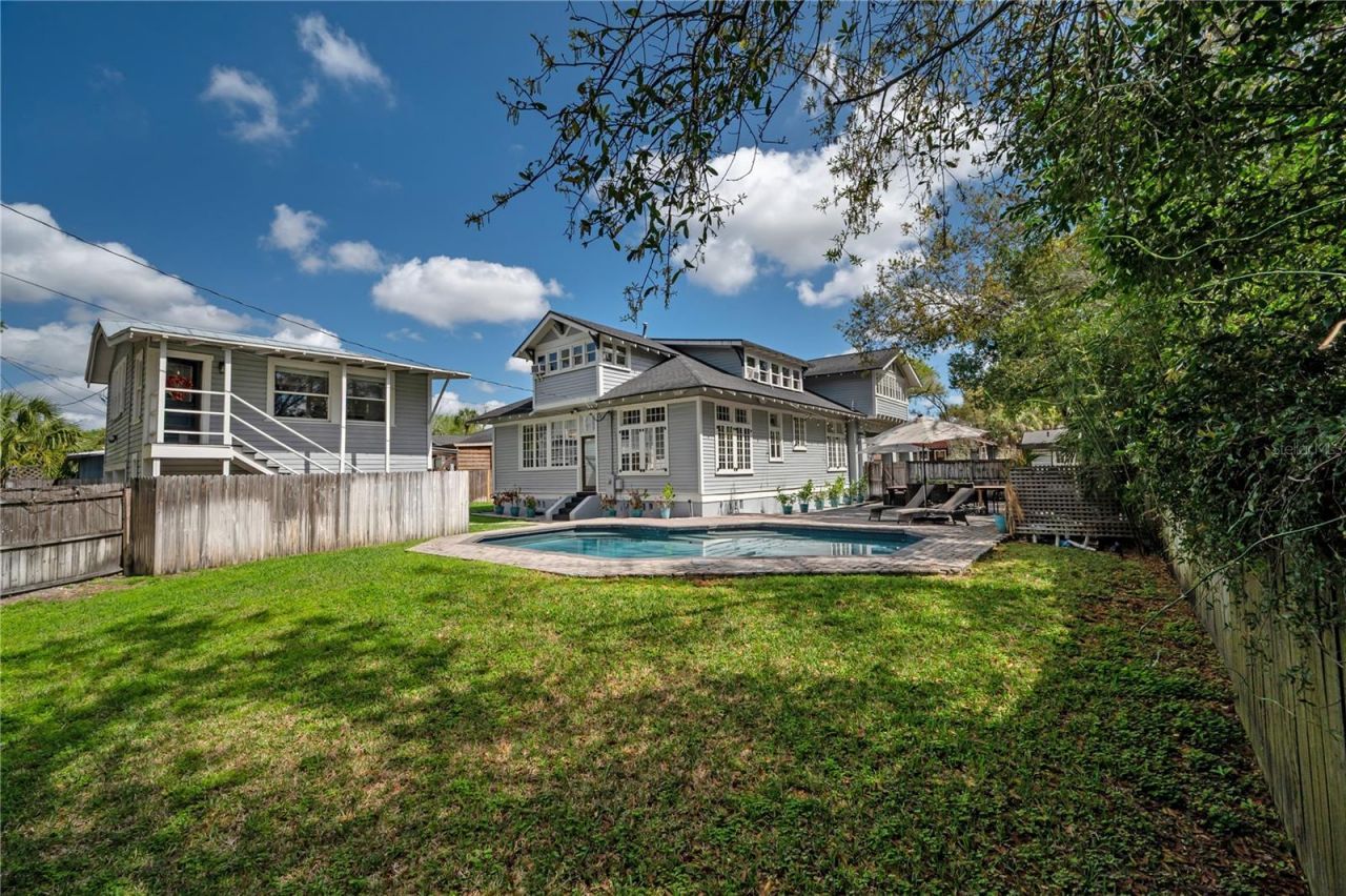 5608 N Seminole Avenue, Tampa, FL 33604 Photo