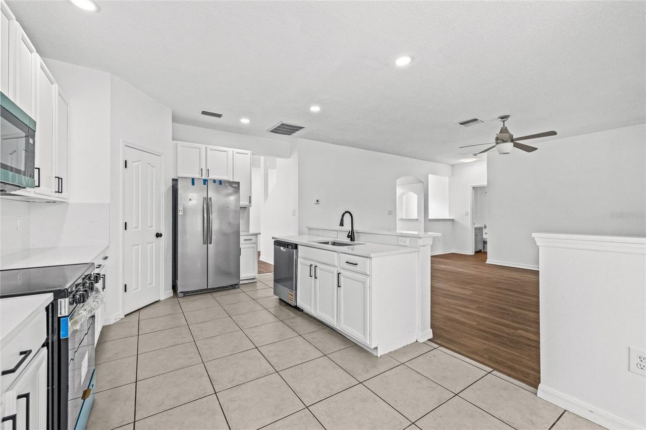 8212 Cypress Breeze Way, Tampa, FL 33647 Photo