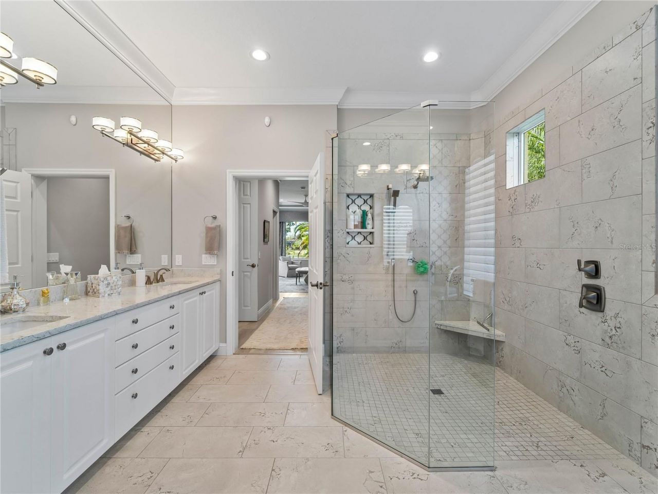 8316 Abingdon Court, Bradenton, FL 34201 Photo