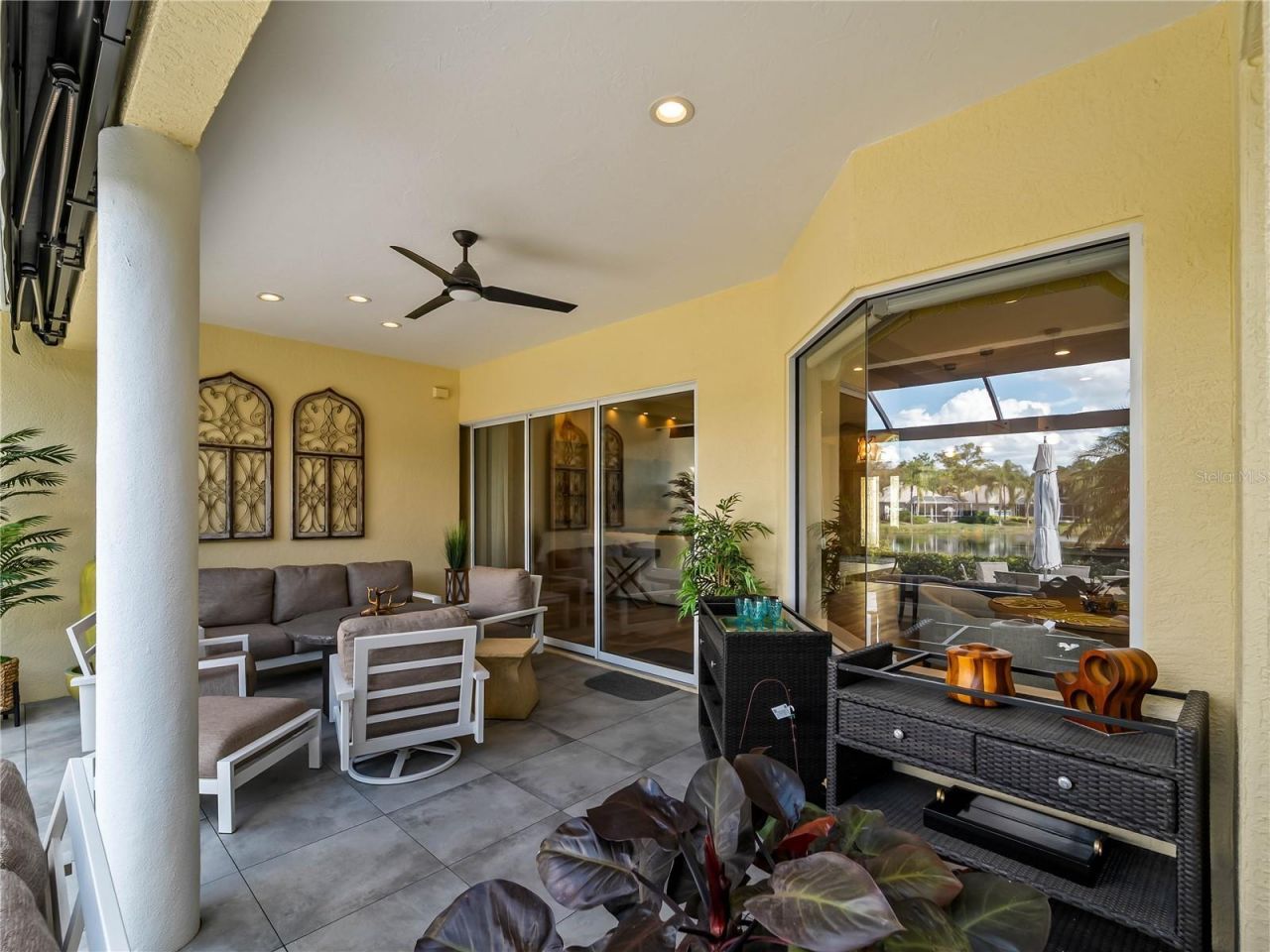 8316 Abingdon Court, Bradenton, FL 34201 Photo