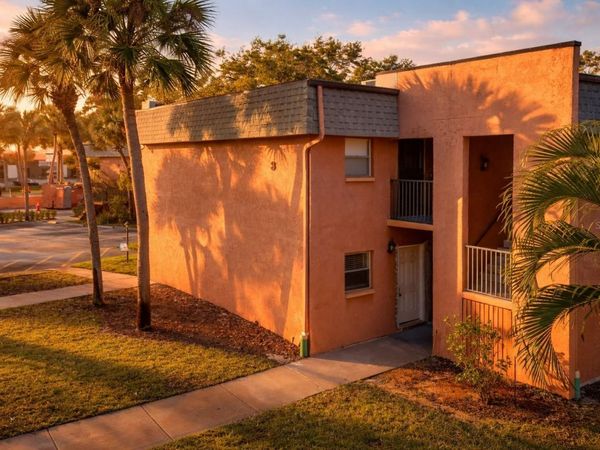 4805 ALT 19, Unit 311, PALM HARBOR, FL 34683