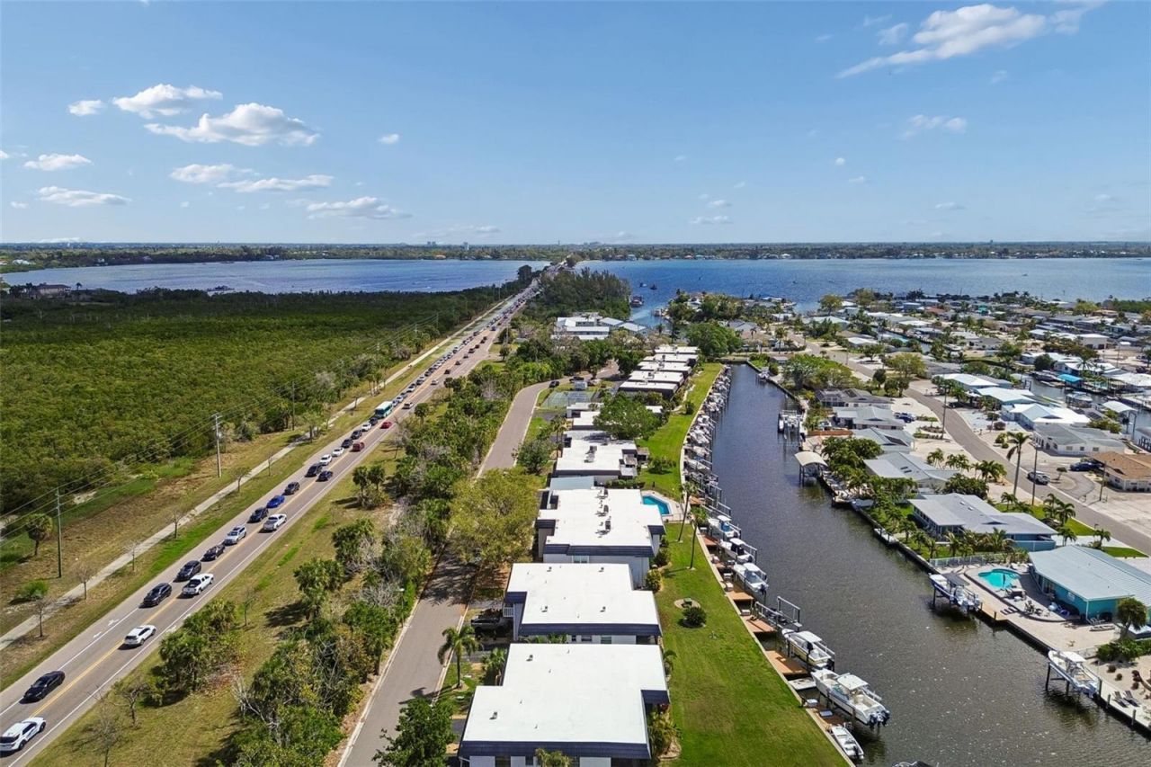 10443 Waterbird Way , Bradenton, FL 34209 Photo